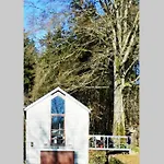 La Maison Sous Les Arbres Tatil Evi