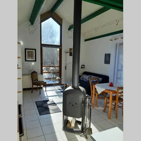 La Maison Sous Les Arbres